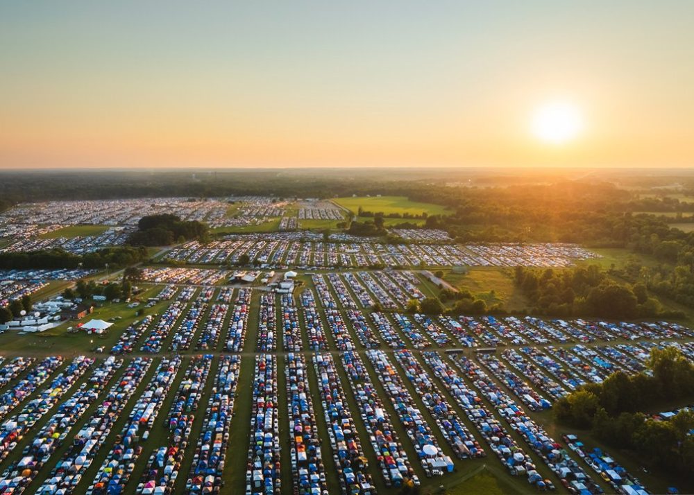 Bonnaroo Has To Earn The Farm Again 10 Aerial view of the Bonnaroo festival grounds at sunset.